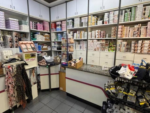 Locale Commerciale in vendita a Gulli, Ravenna