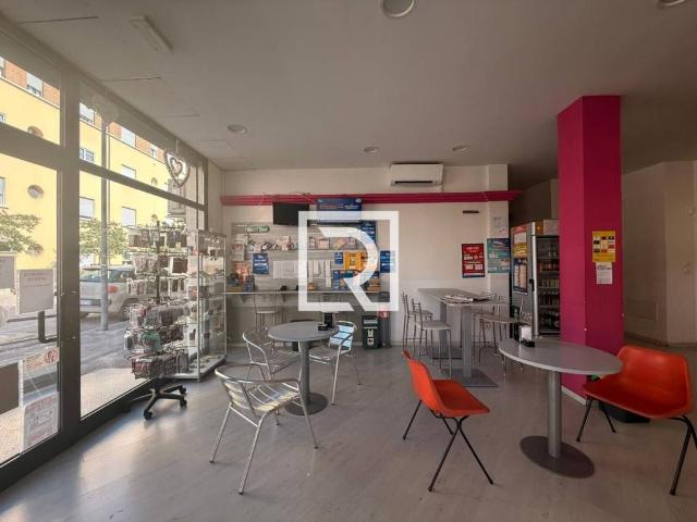 Locale Commerciale in vendita a Gulli, Ravenna