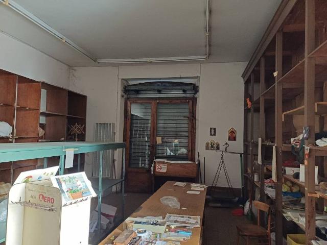 Locale Commerciale in vendita a Unione di Comuni Valdarno e Valdisieve, Reggello