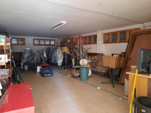 Locale Commerciale in vendita a Buco del Signore, Re