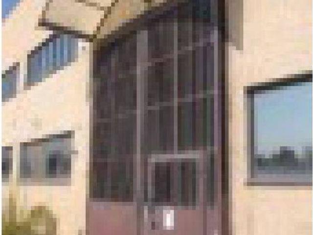 Locale Commerciale in vendita a Pieve Modolena, Re