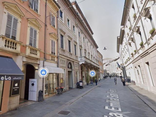 Locale Commerciale in vendita a San Nicolò, Re