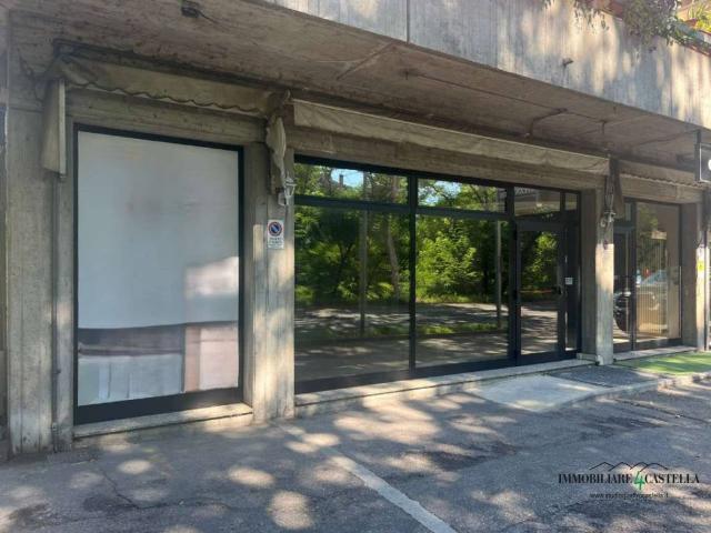 Locale Commerciale in vendita a Carrozzone-Betonica, Re