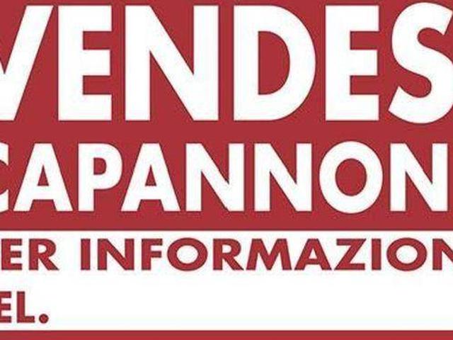 Locale Commerciale in vendita a San Prospero Strinati, Re