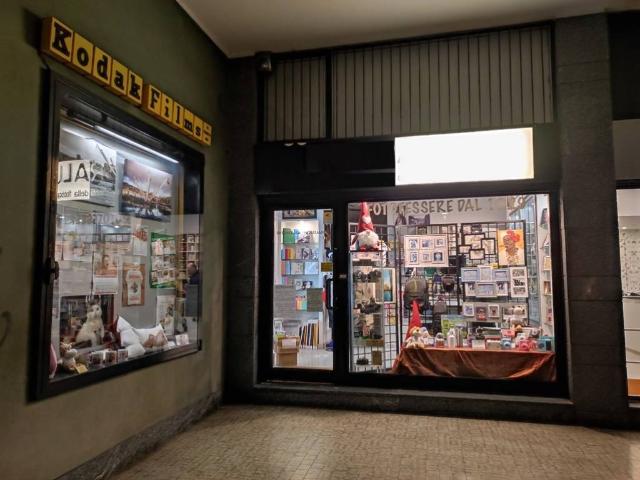 Locale Commerciale in vendita a San Giovanni, Rho