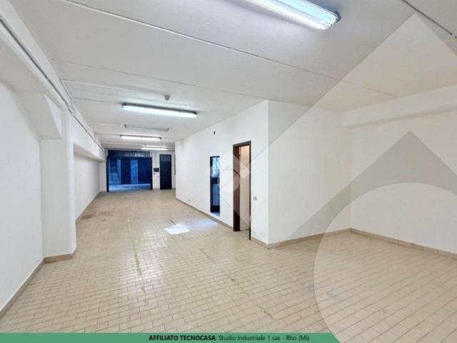 Locale Commerciale in vendita a Cascina Mazzino, Rho