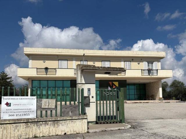 Locale Commerciale in vendita a Marche, Ascoli Piceno