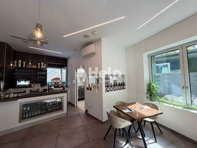 Locale Commerciale in vendita a Comunità Alto Garda e Ledro, Riva