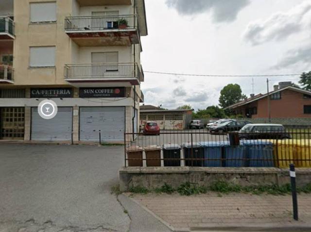 Locale Commerciale in vendita a Vesignano, Piemonte