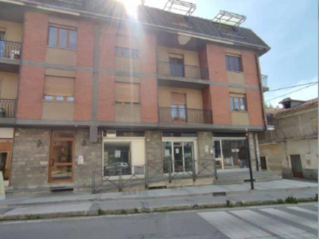 Locale Commerciale in vendita a Piemonte, Cuneo