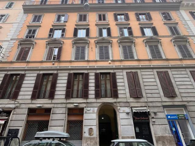 Locale Commerciale in vendita a Municipio Roma I, Roma Capitale