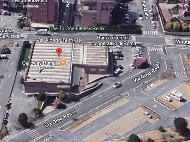 Locale Commerciale in vendita a Osteria del Curato, Roma Capitale