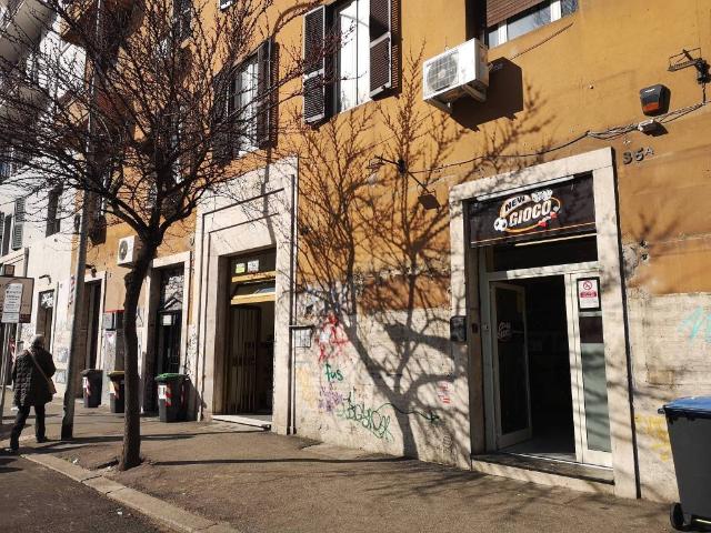 Locale Commerciale in vendita a Municipio Roma VIII, Roma Capitale