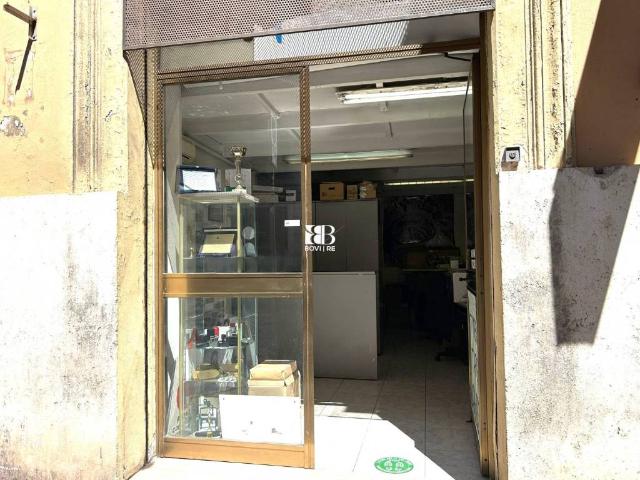 Locale Commerciale in vendita a Municipio Roma I, Roma Capitale