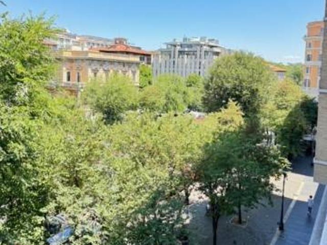 Locale Commerciale in vendita a Municipio Roma I, Roma Capitale