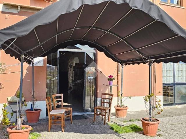 Locale Commerciale in vendita a Villaggio Breda, Roma Capitale