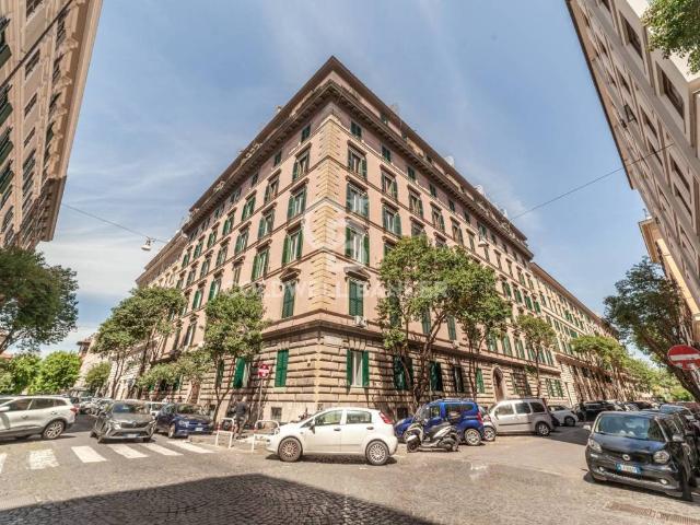 Locale Commerciale in vendita a Municipio Roma I, Roma Capitale