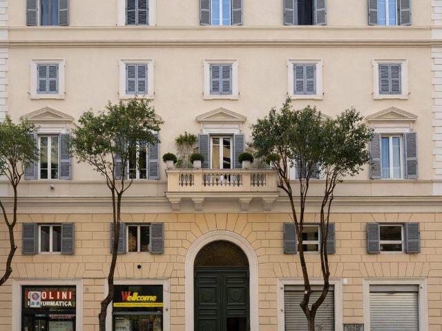 Locale Commerciale in vendita a Municipio Roma I, Roma Capitale