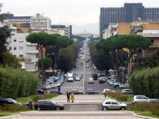Locale Commerciale in vendita a Municipio Roma IX, Roma Capitale