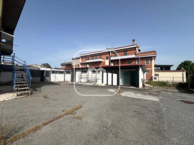 Locale Commerciale in vendita a Castelverde, Roma Capitale