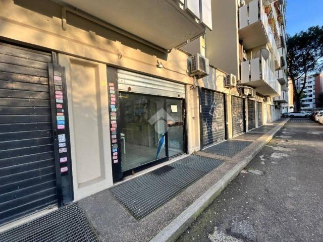 Locale Commerciale in vendita a Municipio Roma IV, Roma Capitale