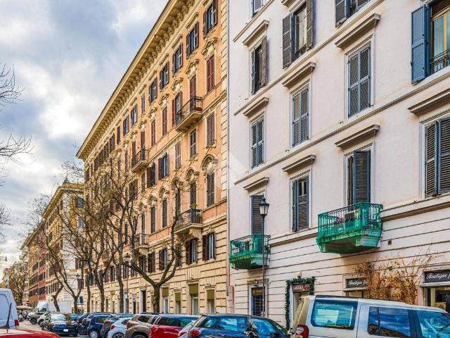 Locale Commerciale in vendita a Municipio Roma I, Roma Capitale