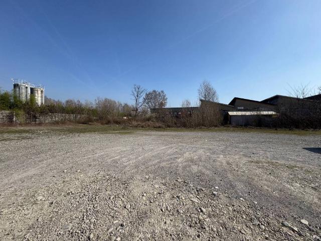 Locale Commerciale in vendita a Gussago, Lombardia