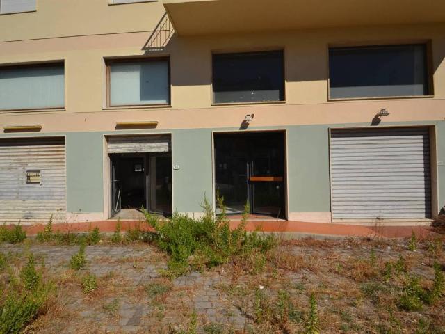 Locale Commerciale in vendita a Il Fondino, Rosignano Marittimo