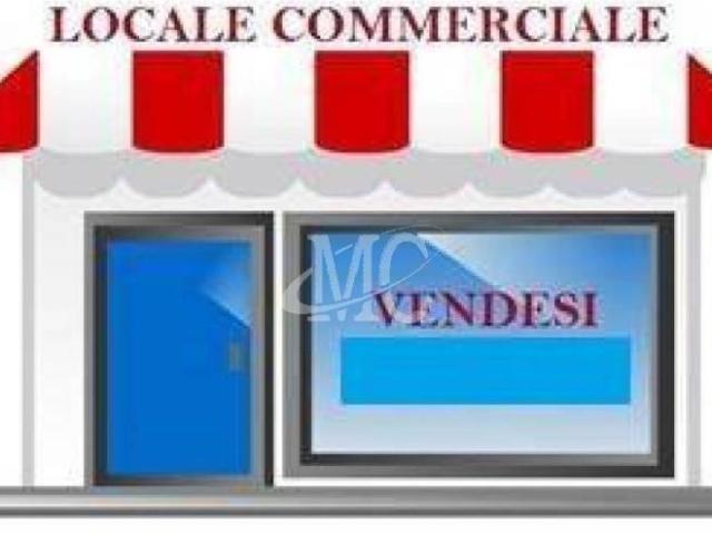 Locale Commerciale in vendita a Comunità della Vallagarina, Borgo Sacco