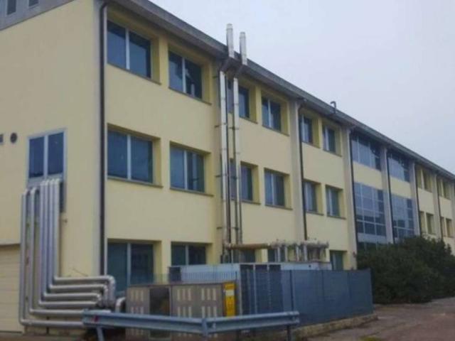 Locale Commerciale in vendita a Spianata, Rovigo