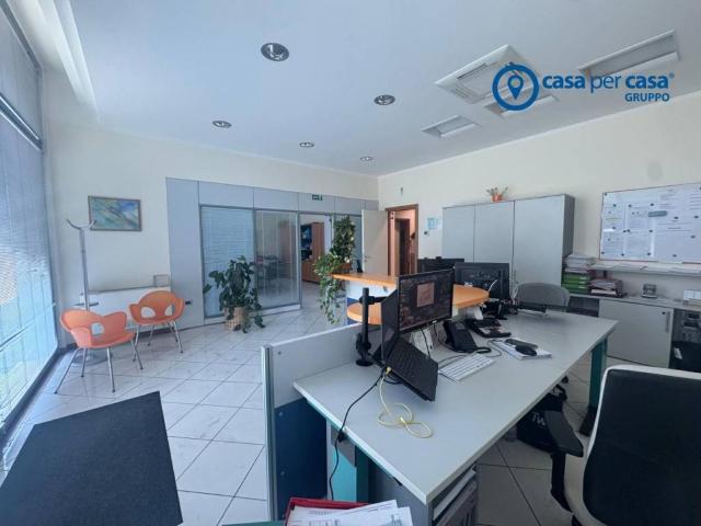 Locale Commerciale in vendita a Spianata, Rovigo