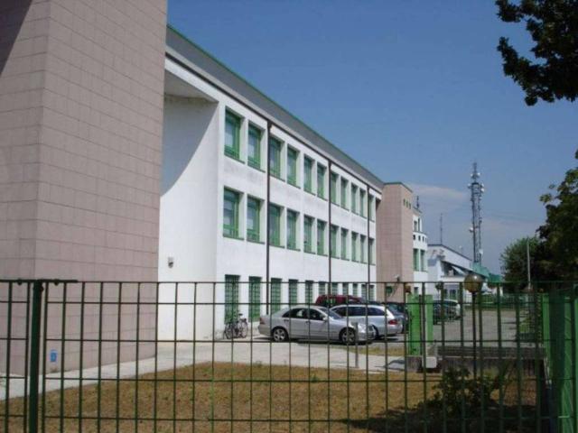 Locale Commerciale in vendita a Rubano, Veneto