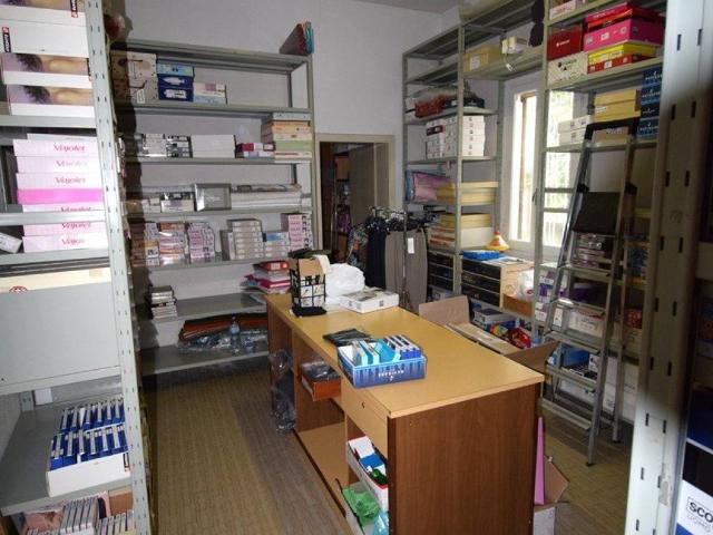 Locale Commerciale in vendita a San Pancrazio, Russi