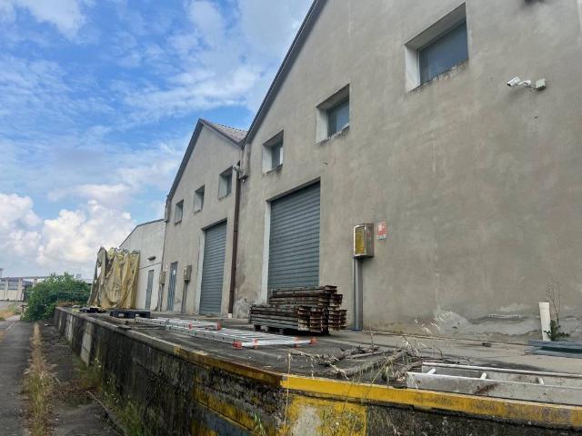 Locale Commerciale in vendita a Russi, Reggio Emilia