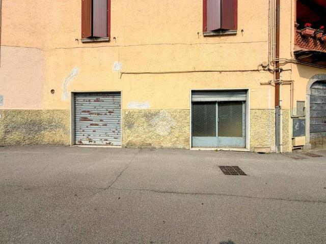 Locale Commerciale in vendita a Comunità montana della Valle Sabbia, Sabbio Chiese