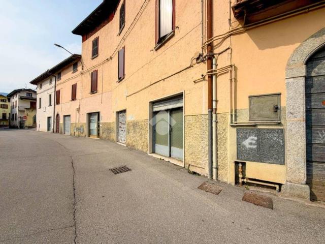Locale Commerciale in vendita a Comunità montana della Valle Sabbia, Sabbio Chiese