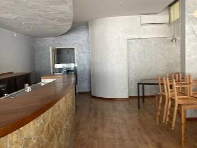 Locale Commerciale in vendita a Topaligo, Sacile