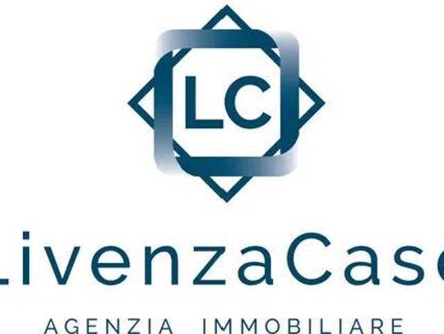 Locale Commerciale in vendita a Topaligo, Sacile