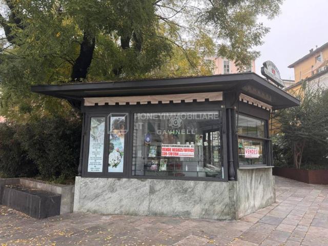 Locale Commerciale in vendita a Salsomaggiore Terme, Reggio Emilia