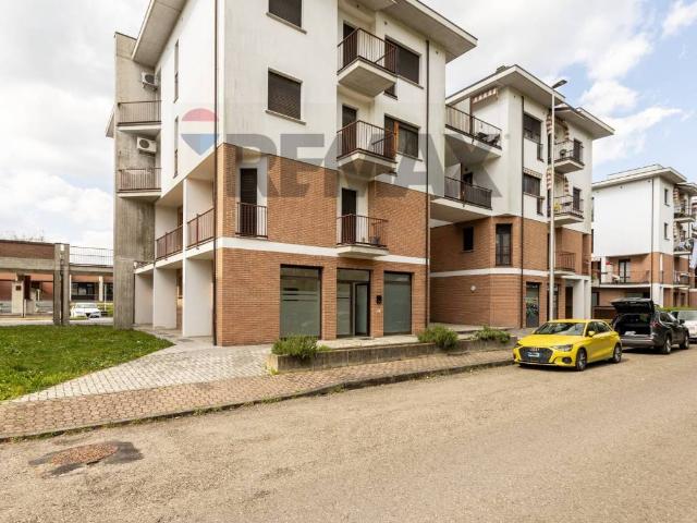 Locale Commerciale in vendita a Salsomaggiore Terme, Reggio Emilia