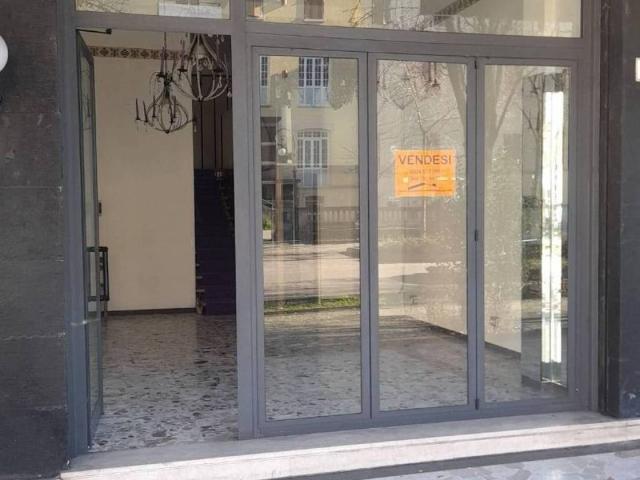 Locale Commerciale in vendita a Salsomaggiore Terme, Reggio Emilia
