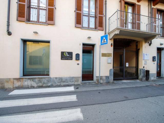 Locale Commerciale in vendita a Piemonte, Torino