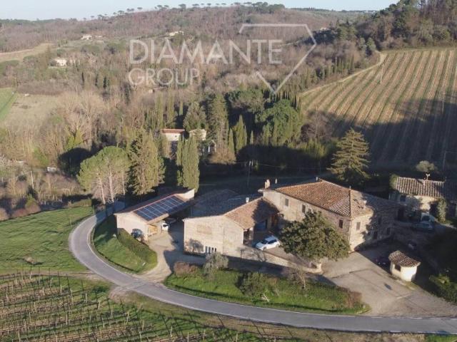 Locale Commerciale in vendita a San Casciano in Val di Pesa, Montecapri