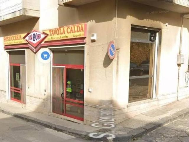 Locale Commerciale in vendita a San Cataldo, Sicilia