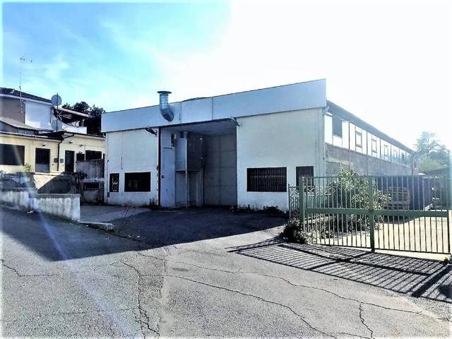 Locale Commerciale in vendita a Roma Capitale, Lazio