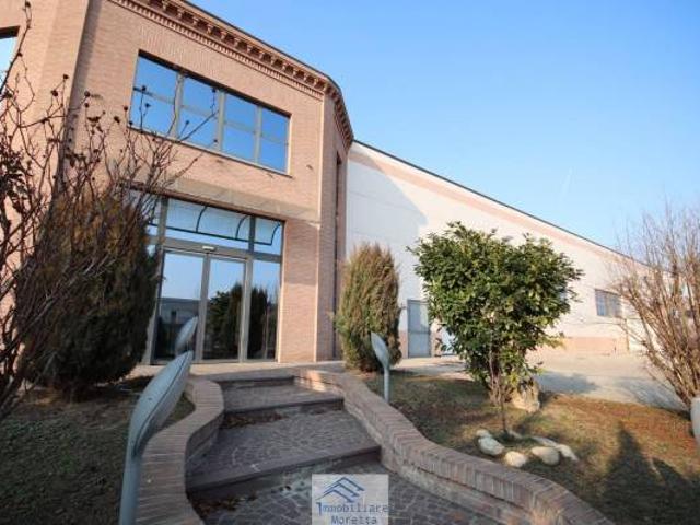 Locale Commerciale in vendita a Piemonte, Asti