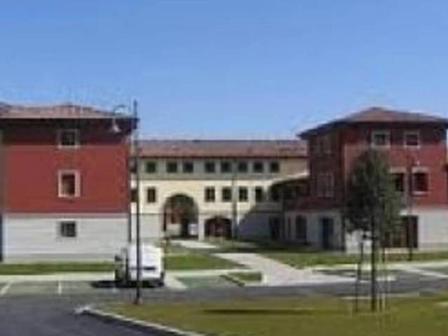 Locale Commerciale in vendita a San Daniele Del Friuli, Friuli-Venezia Giulia
