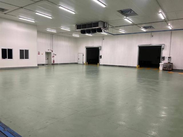 Locale Commerciale in vendita a Triulzo, San Donato Milanese