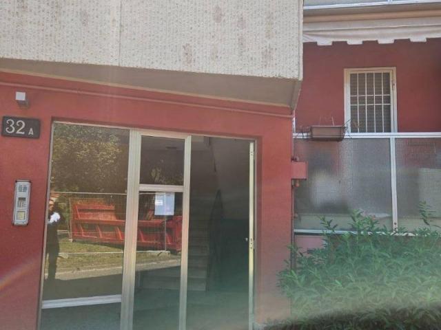 Locale Commerciale in vendita a Monticello, San Donato Milanese