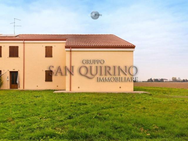 Locale Commerciale in vendita a Unione dei comuni Isola Mantovana, San Giacomo Delle Segnate